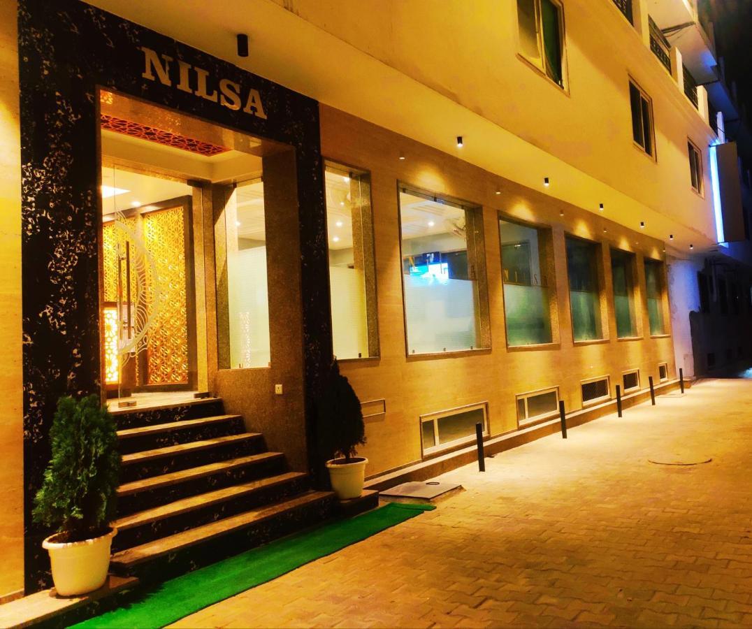 Hotel The Nilsa New Delhi Buitenkant foto